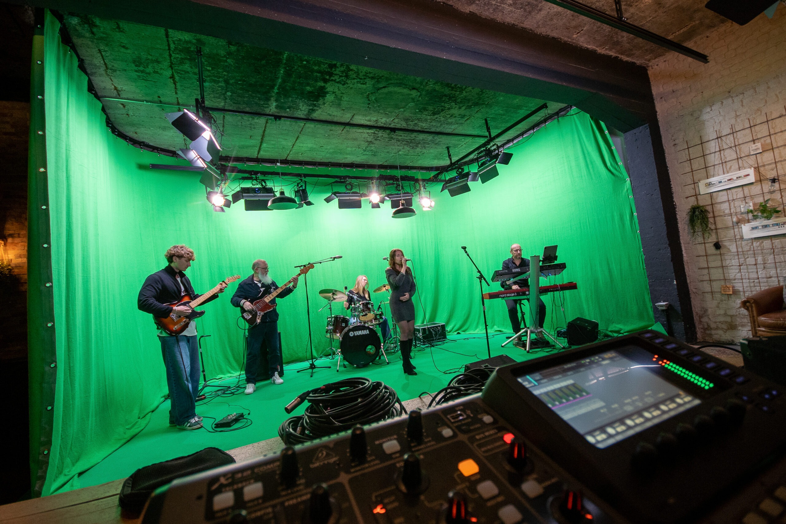 251024_Roots_Sfeerfoto’s-16 Green key studio